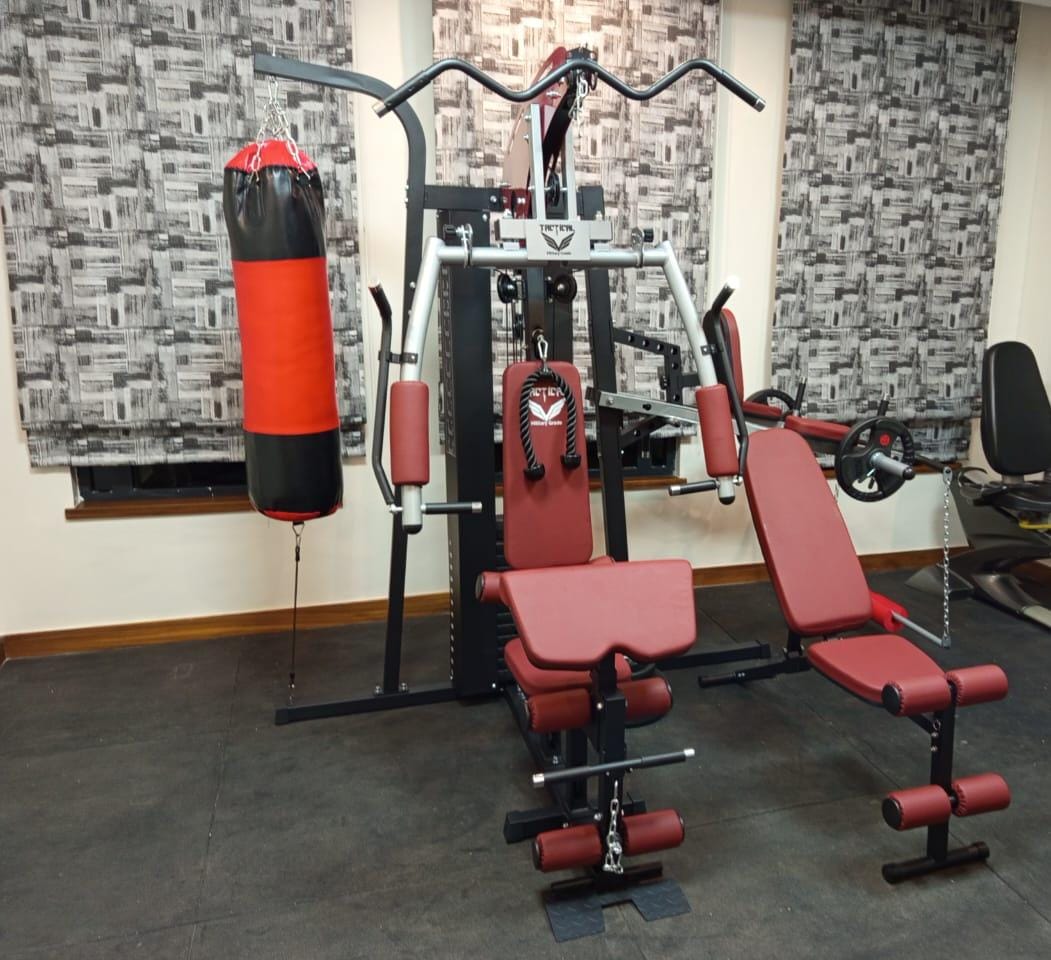 Integrated Multi Gym Machine With Boxing Punching Bag Happy